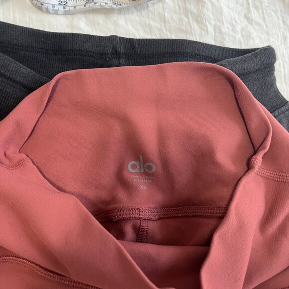 Alo Yoga Maroon Red Mesh Capri Leggings Size XS - Picture 2 of 5